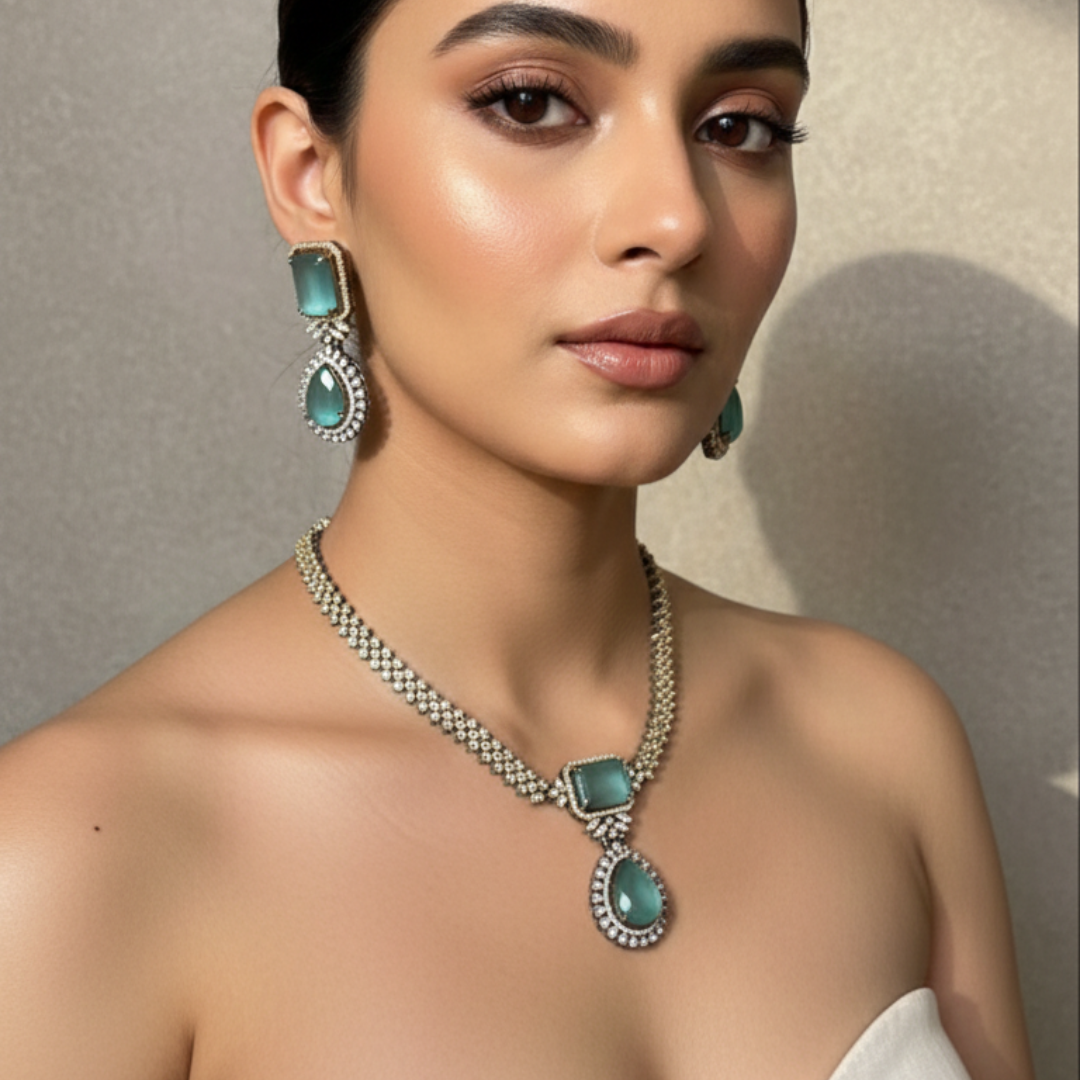 Emerald Green Teardrop Diamond-Style Necklace Set